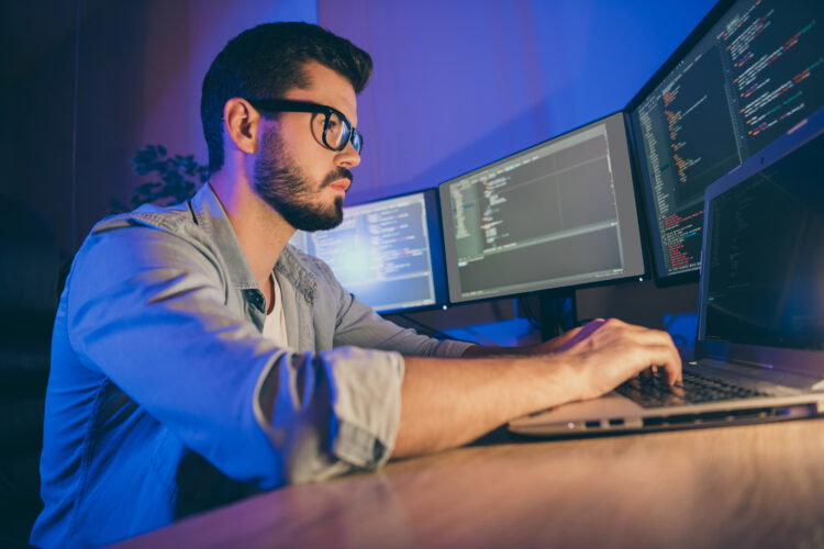 Collaborating on SEO outsourcing strategy using digital tools and analytics
